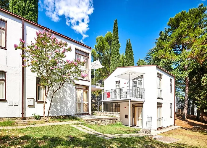 Apartments Astra Plava Laguna