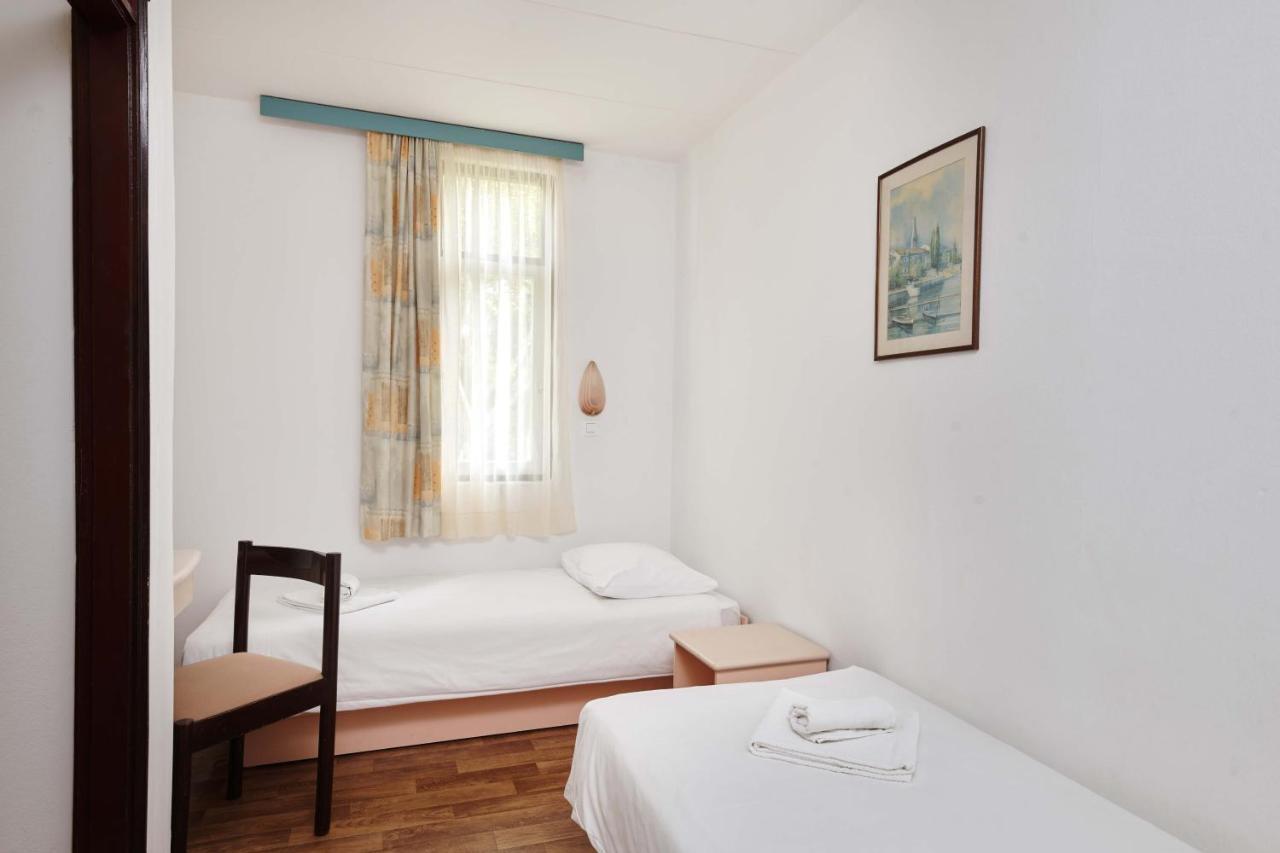 Astra Plava Laguna Apartment *